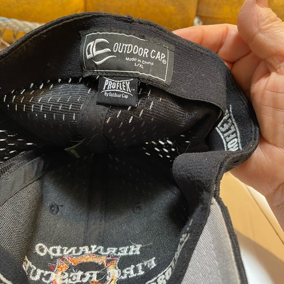 New Mens Hernando County Fire Rescue Trucker Hat - Black Cap Stretch Headband - Picture 5 of 5